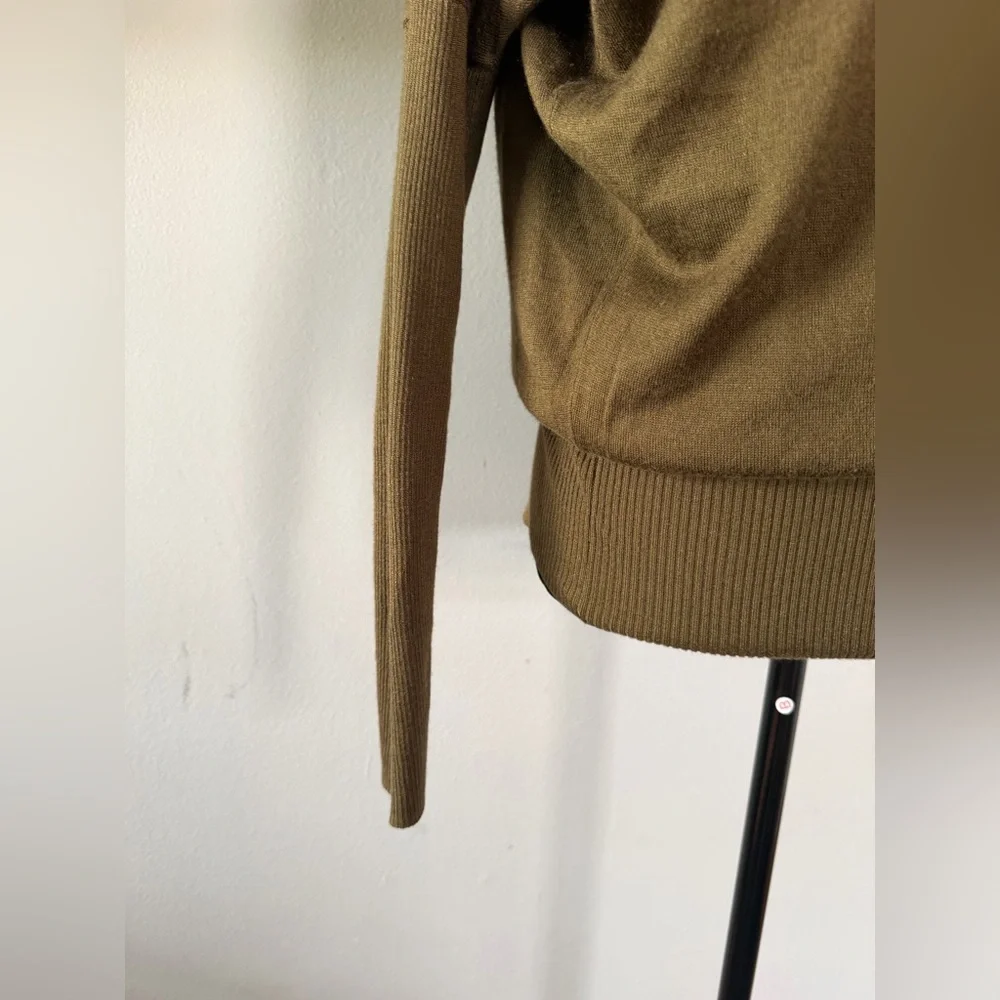 Vince  cashmere silk Olive‎ Knit Sweater